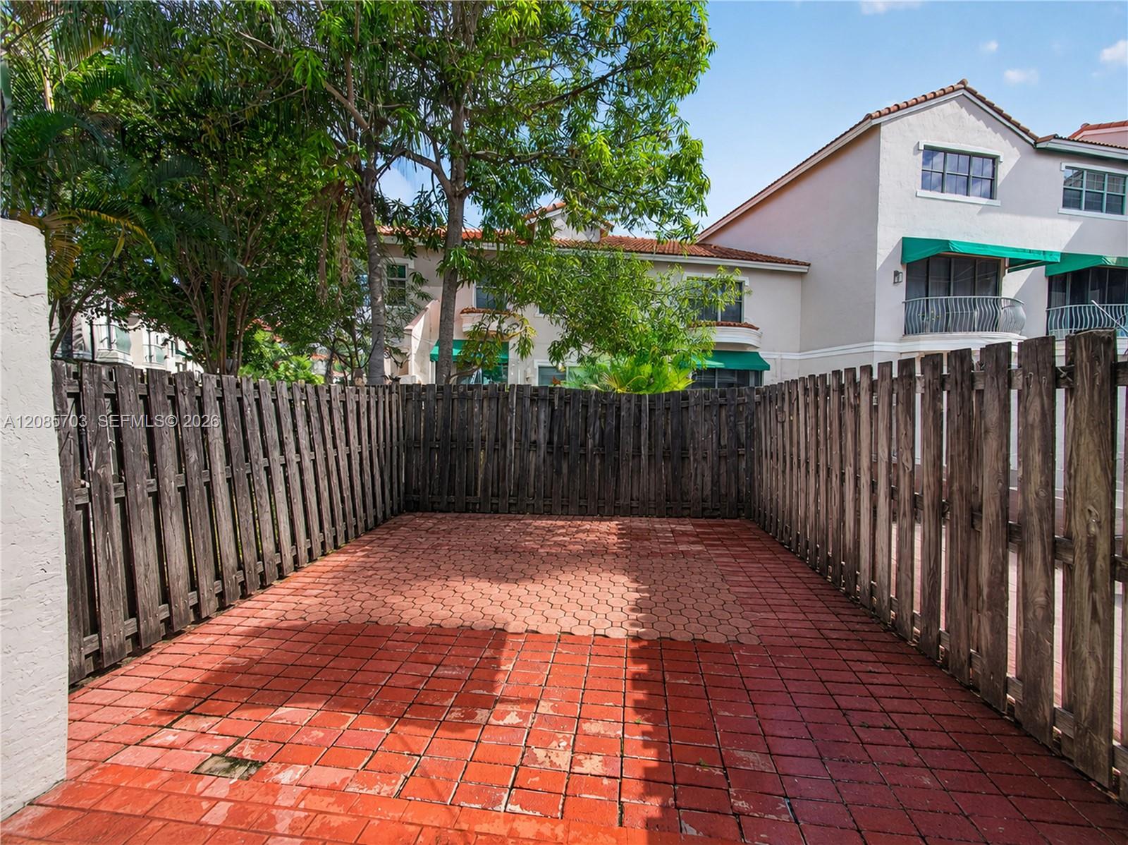 1354 NW 126th Way — Photo 5