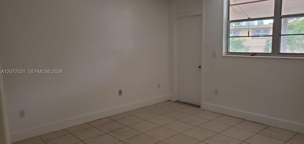 12590 NE 16th Ave # 206 — Photo 4