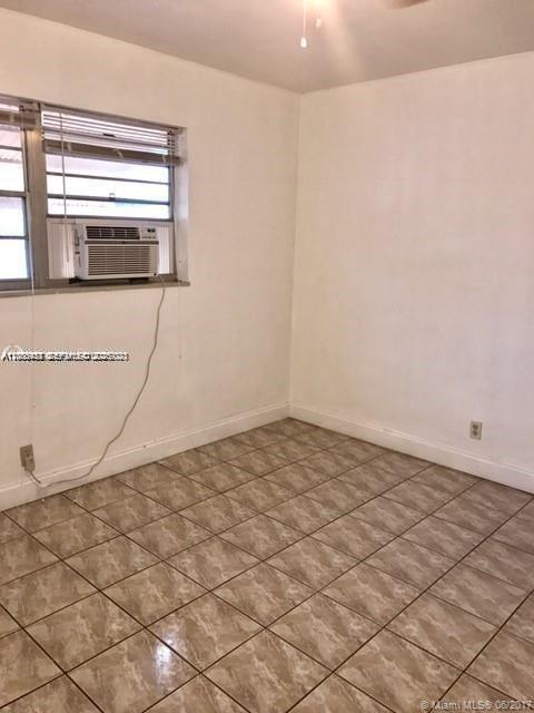 2901 Jackson St # 3 — Photo 2