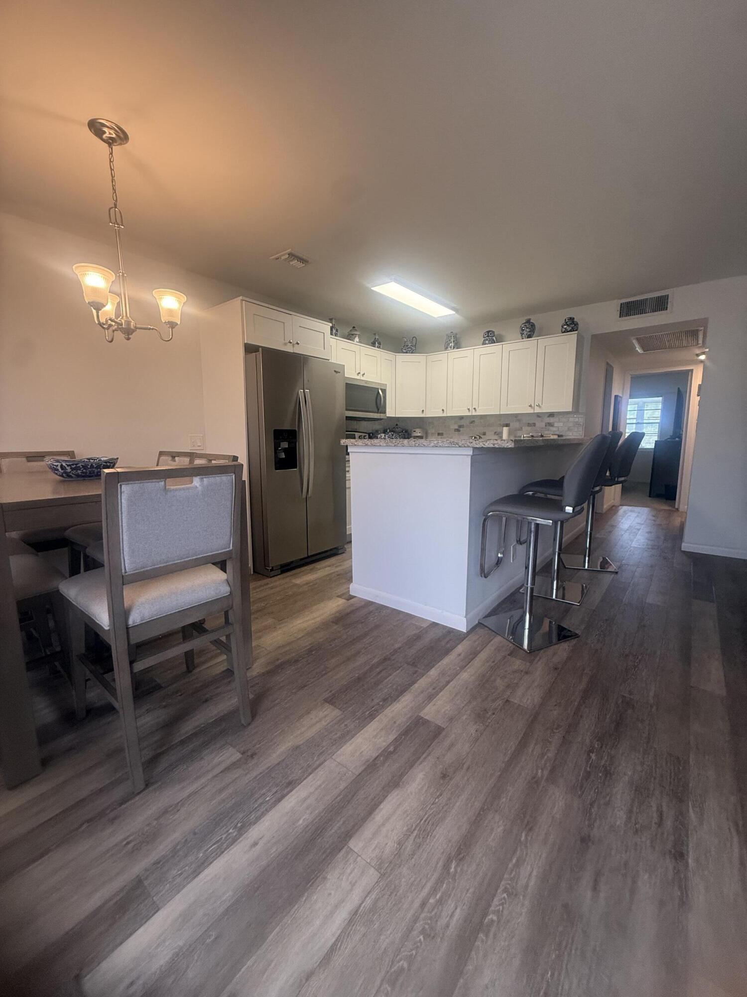 209 Brighton E — Photo 3