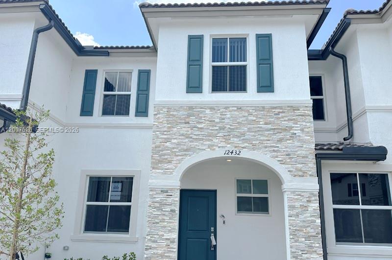 12428 NW 23rd Ct, Miami FL 33167