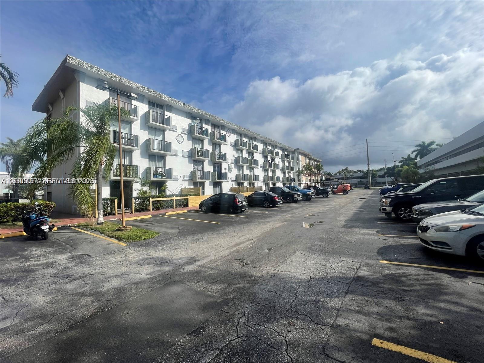 16450 NW 2nd Ave # 109, Miami FL 33169