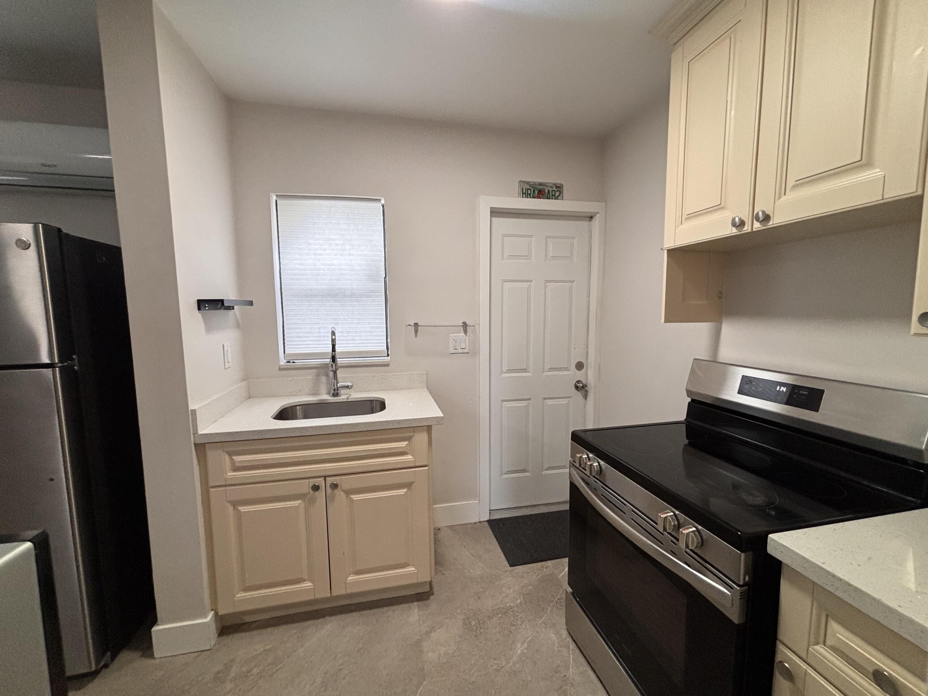 413 S Ocean Boulevard # 4, Pompano Beach FL 33062