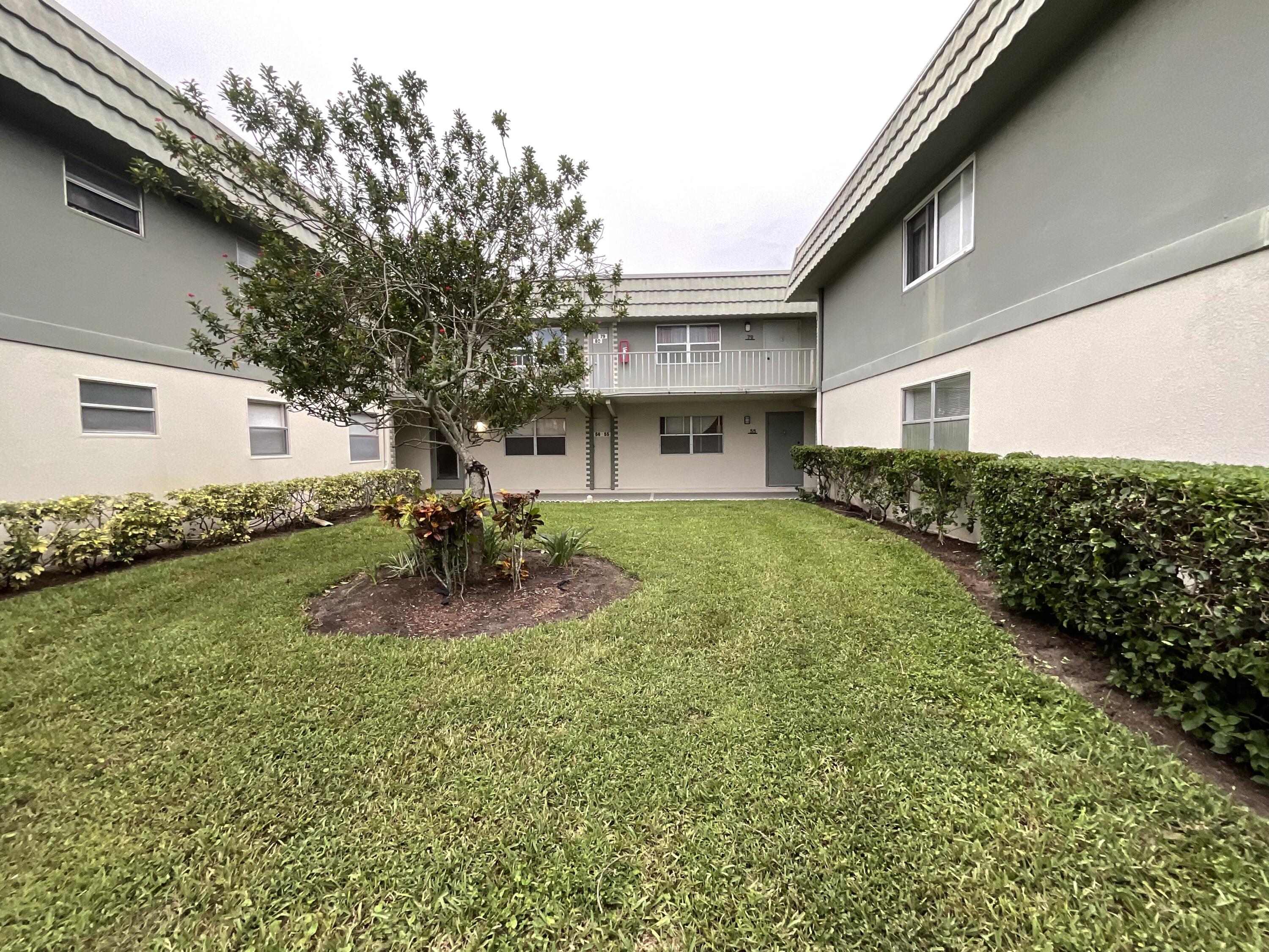 679 Saxony Way, Delray Beach FL 33446