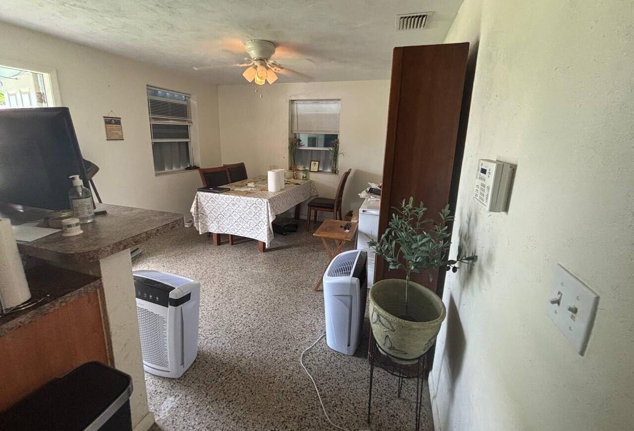 420 NW 9TH Avenue — Photo 5