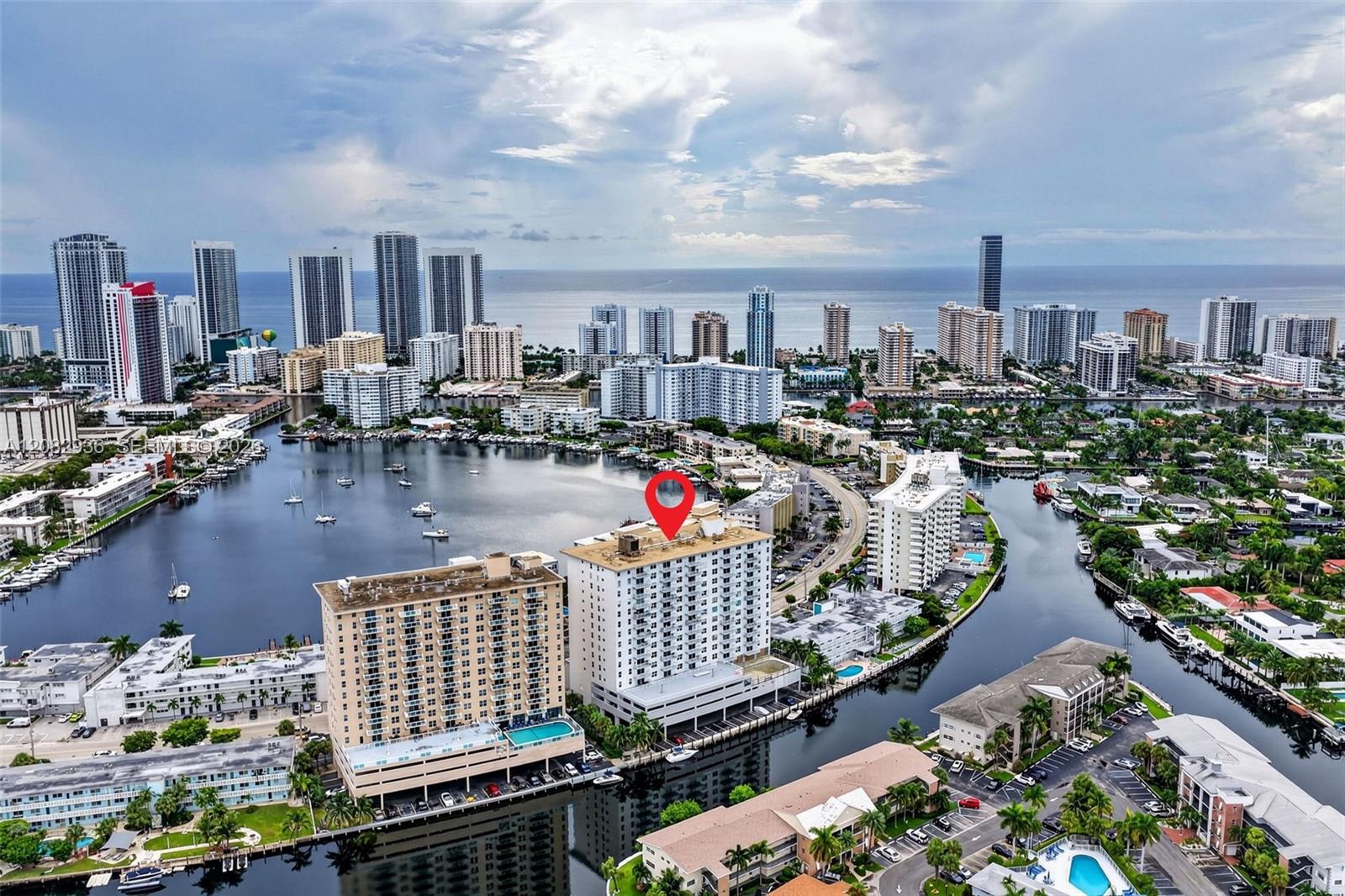 427 Golden Isles Dr # 11C, Hallandale Beach FL 33009