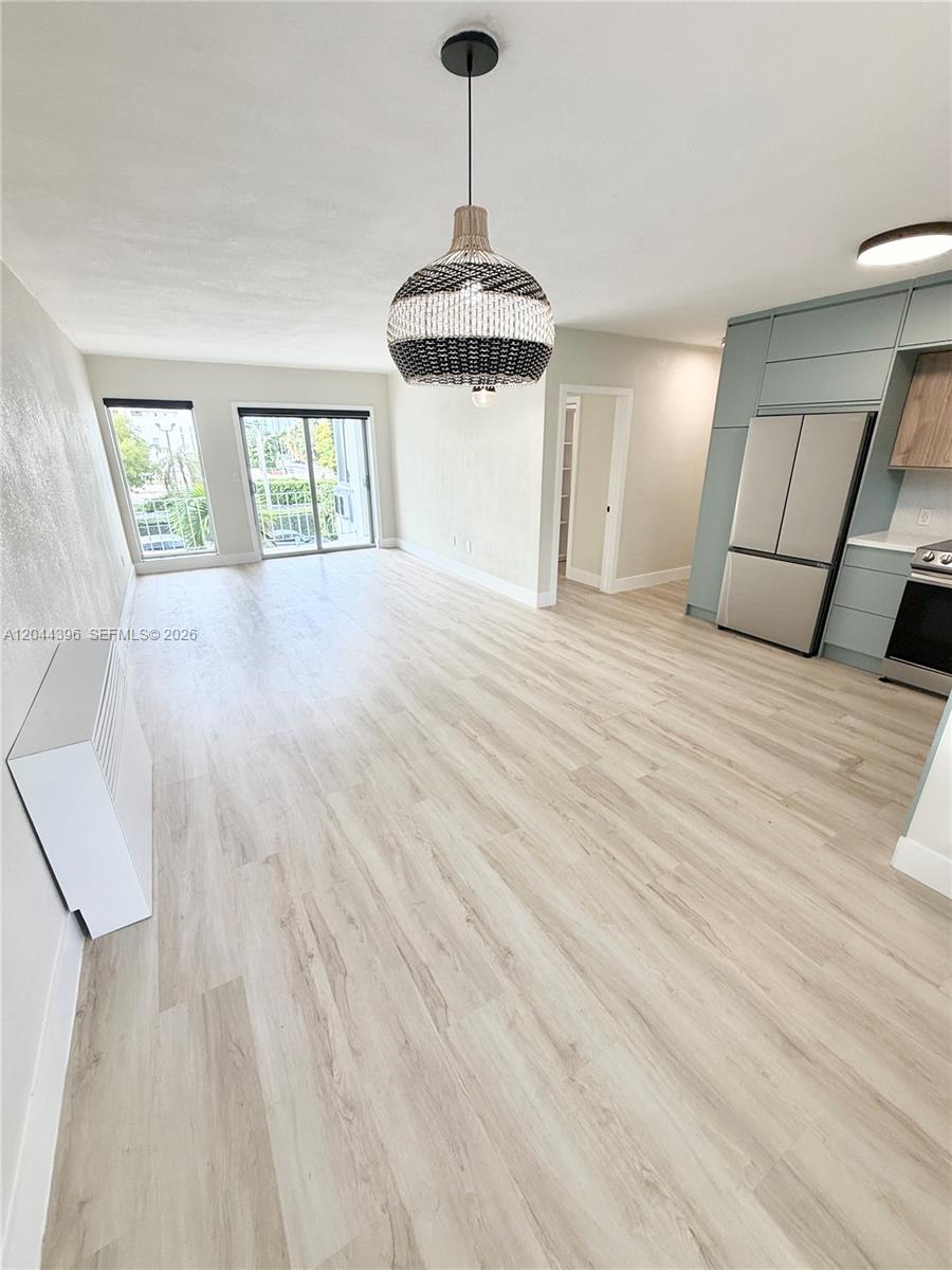 641 Espanola Way # 17, Miami Beach FL 33139