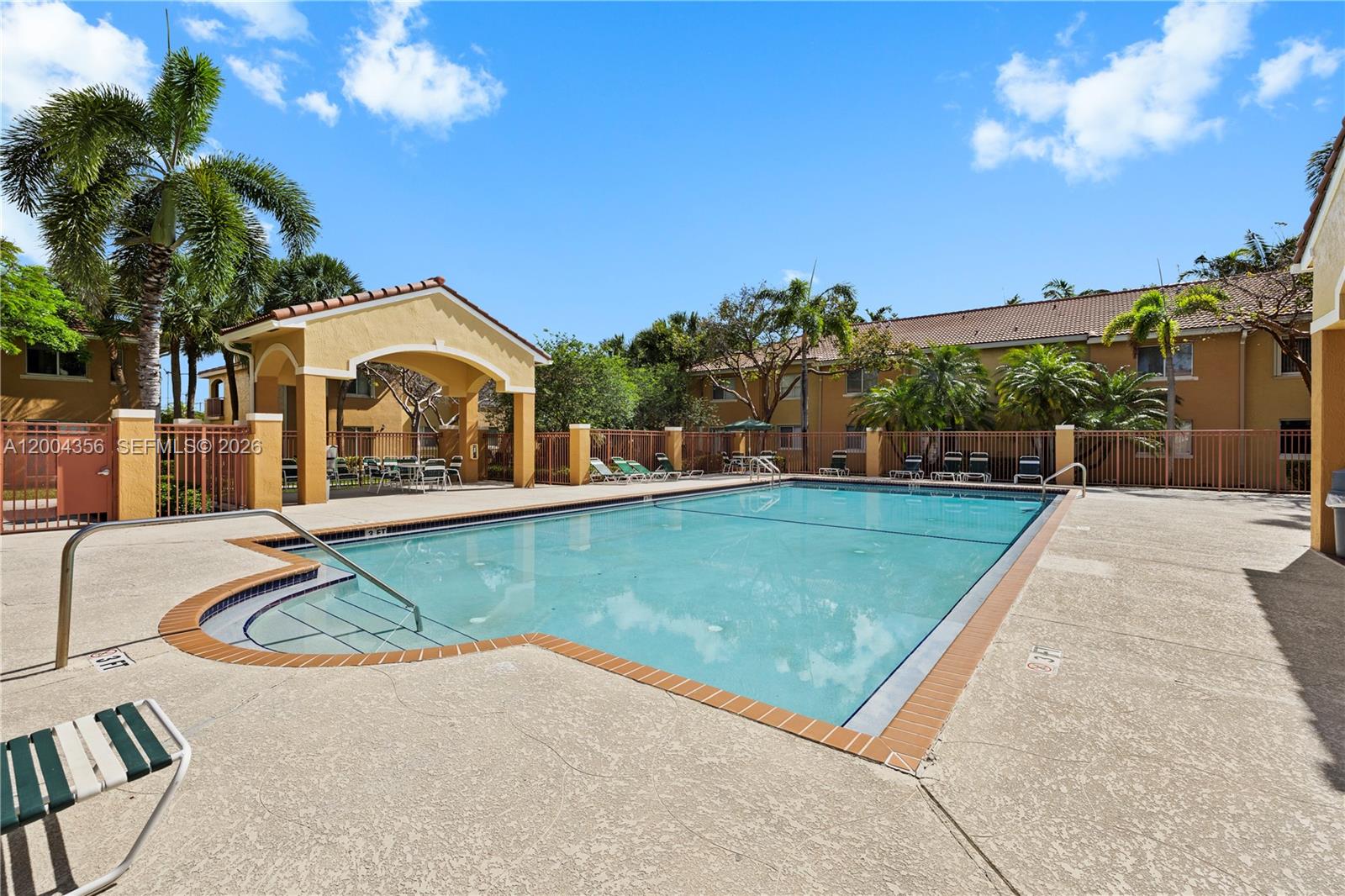 631 NW 79th Ter # 204, Pembroke Pines FL 33024