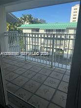 290 Sunrise Dr # 301 — Photo 3