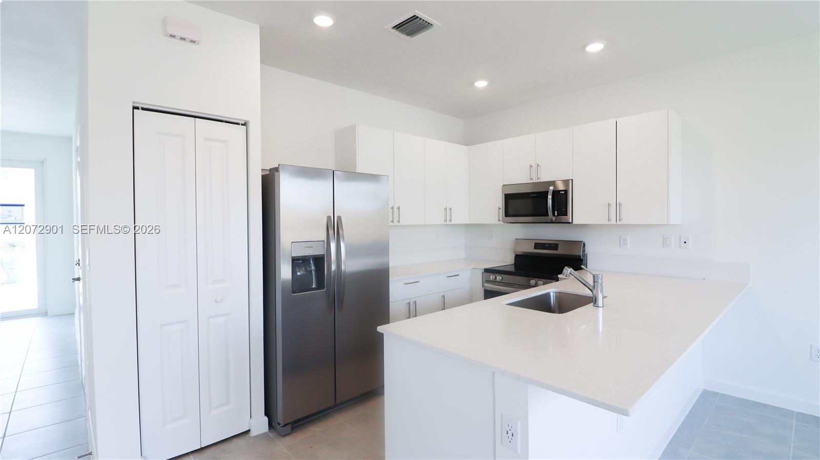 1475 SE 7th Ter — Photo 5
