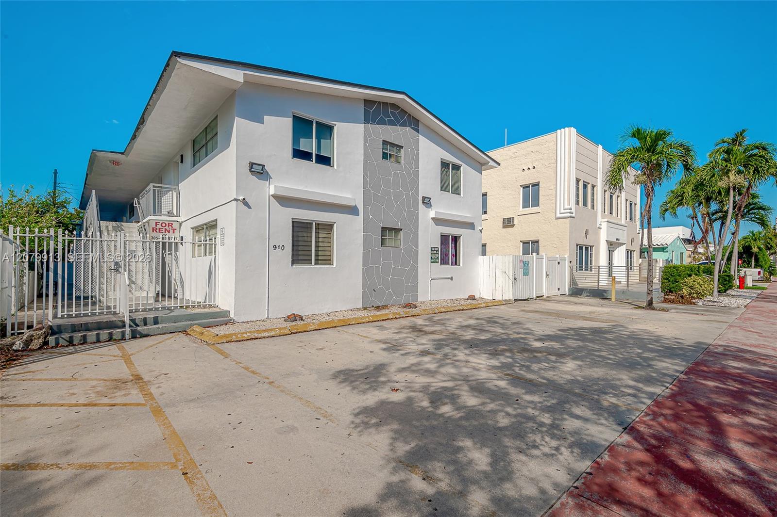 6910 Bay Dr # 6, Miami Beach FL 33141