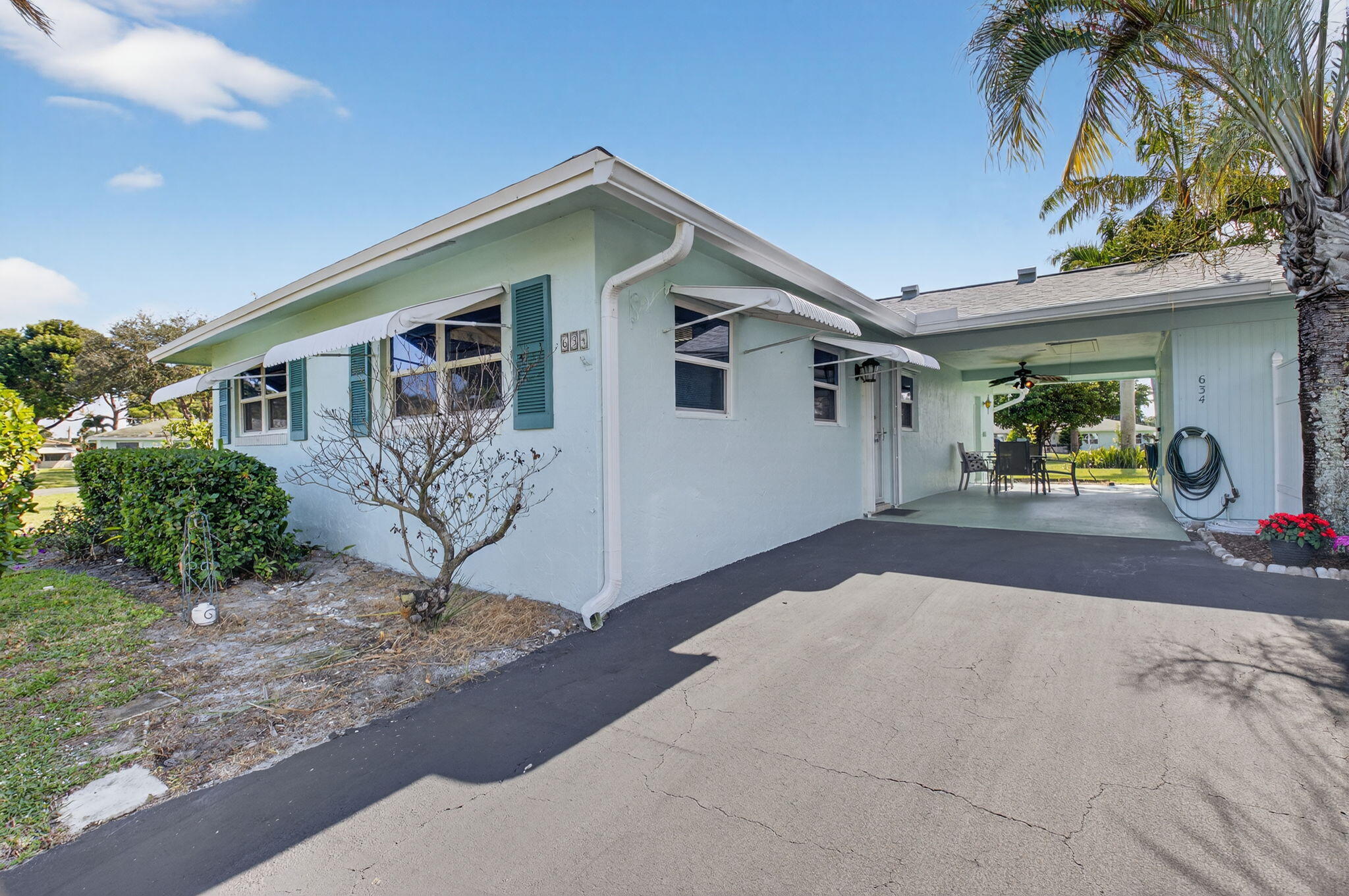 634 Hummingbird Lane, Delray Beach FL 33445
