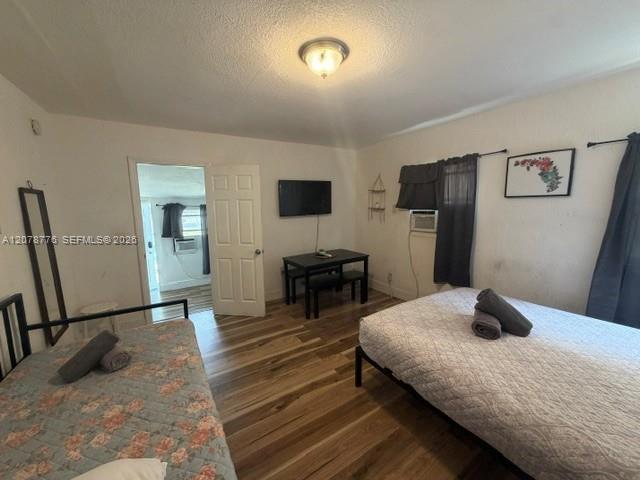 7638 N Miami Ave # 5 — Photo 4