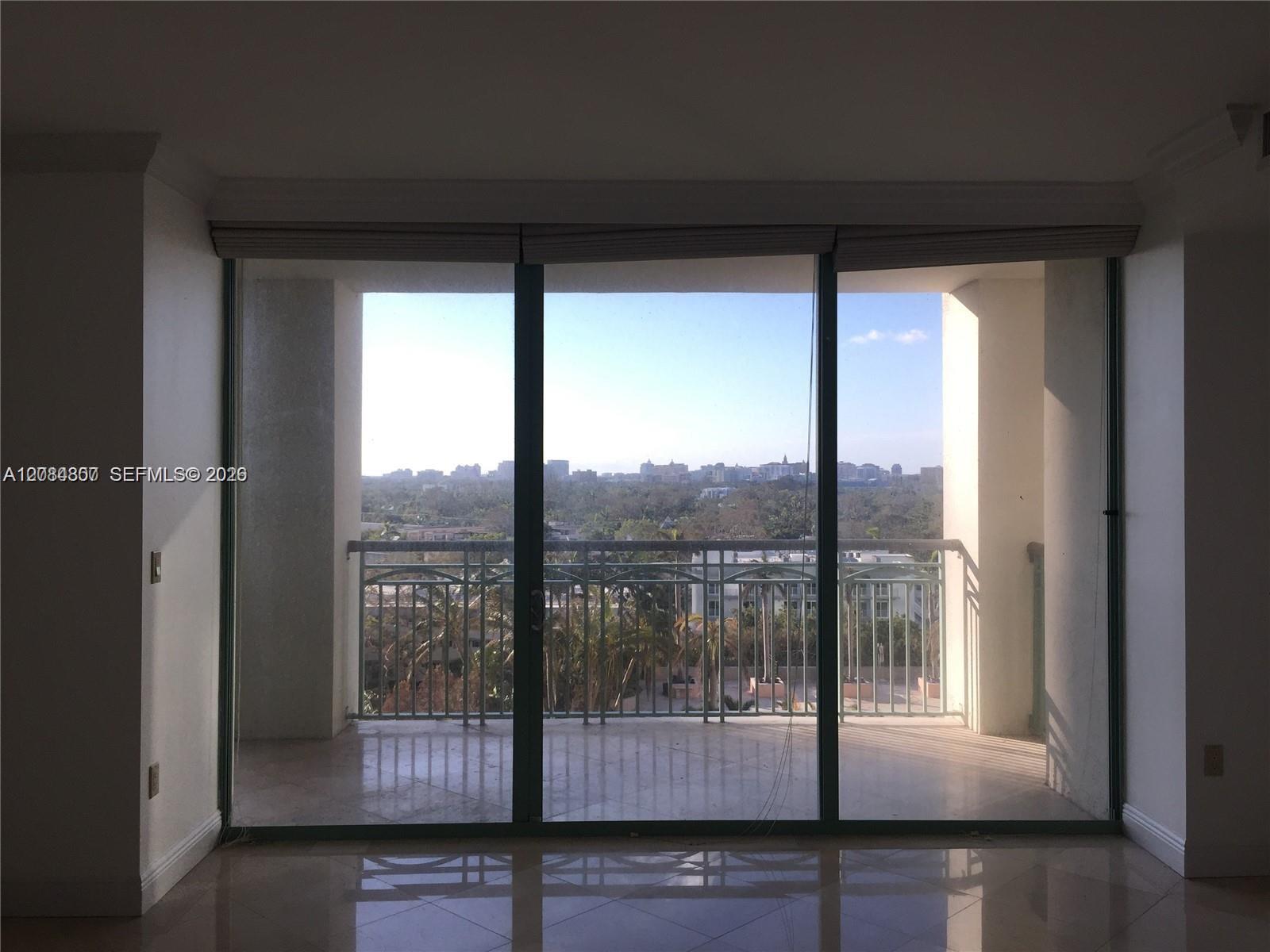 3400 SW 27th Ave # 806 — Photo 5