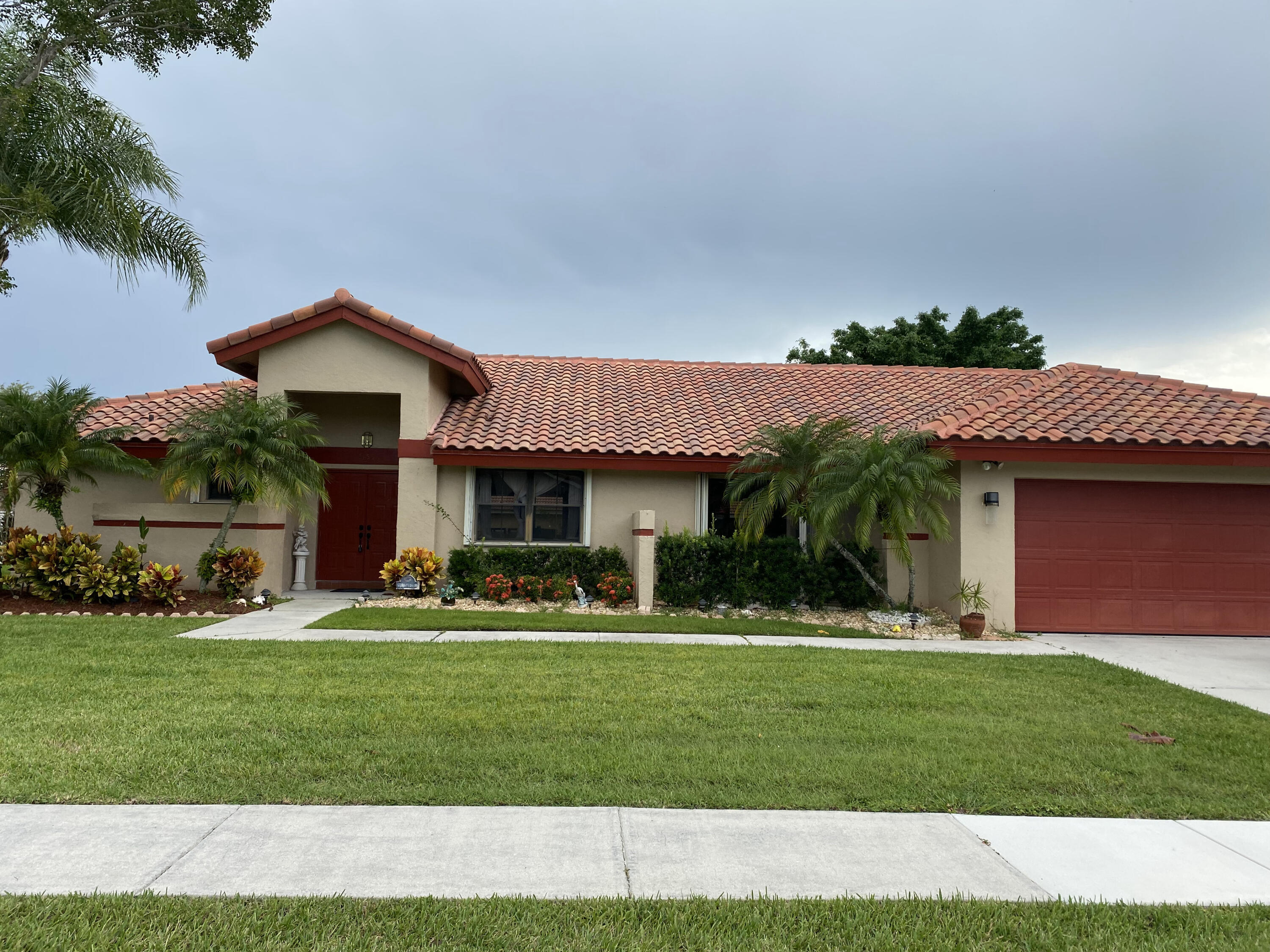 2153 Amesbury Circle, Wellington FL 33414