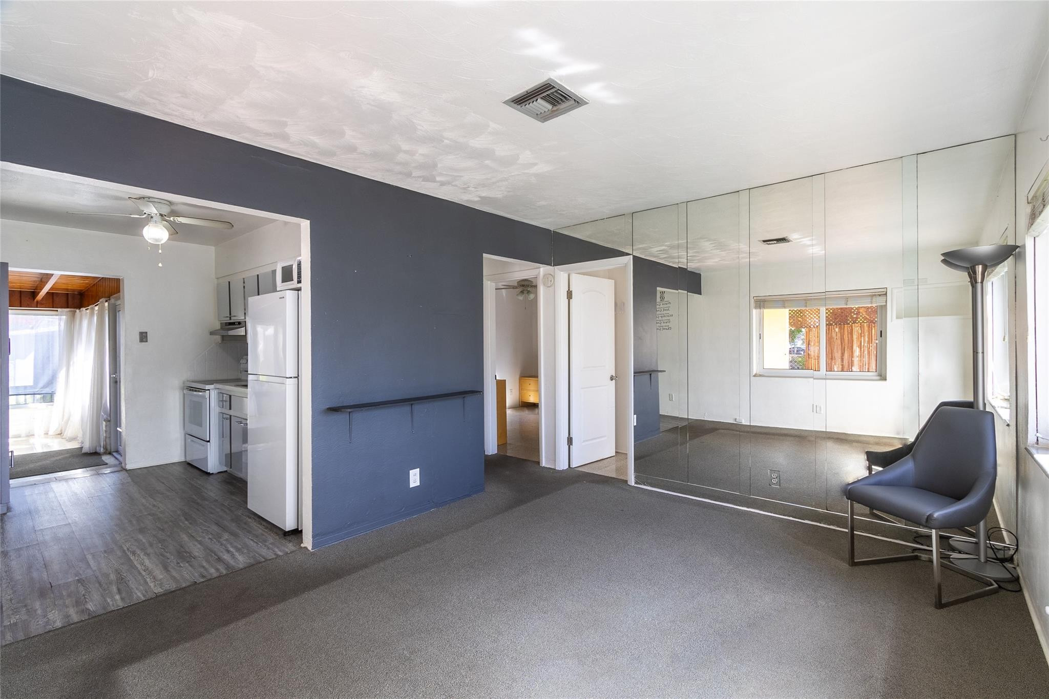 4720 N Andrews Avenue — Photo 5