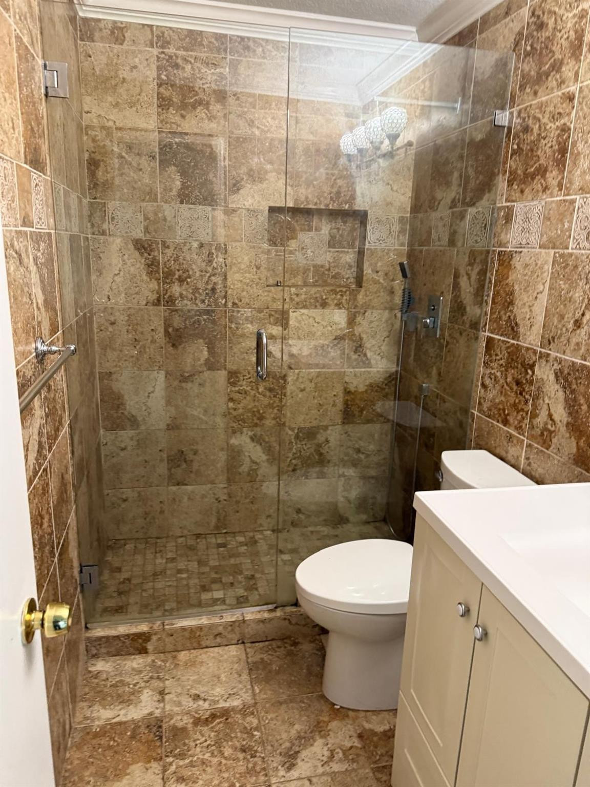 1216 PERIWINKLE Place — Photo 4