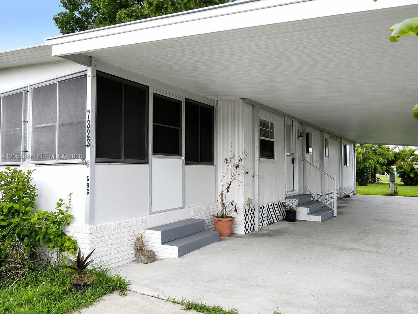 7323 N 44th Ter N, Riviera Beach FL 33404