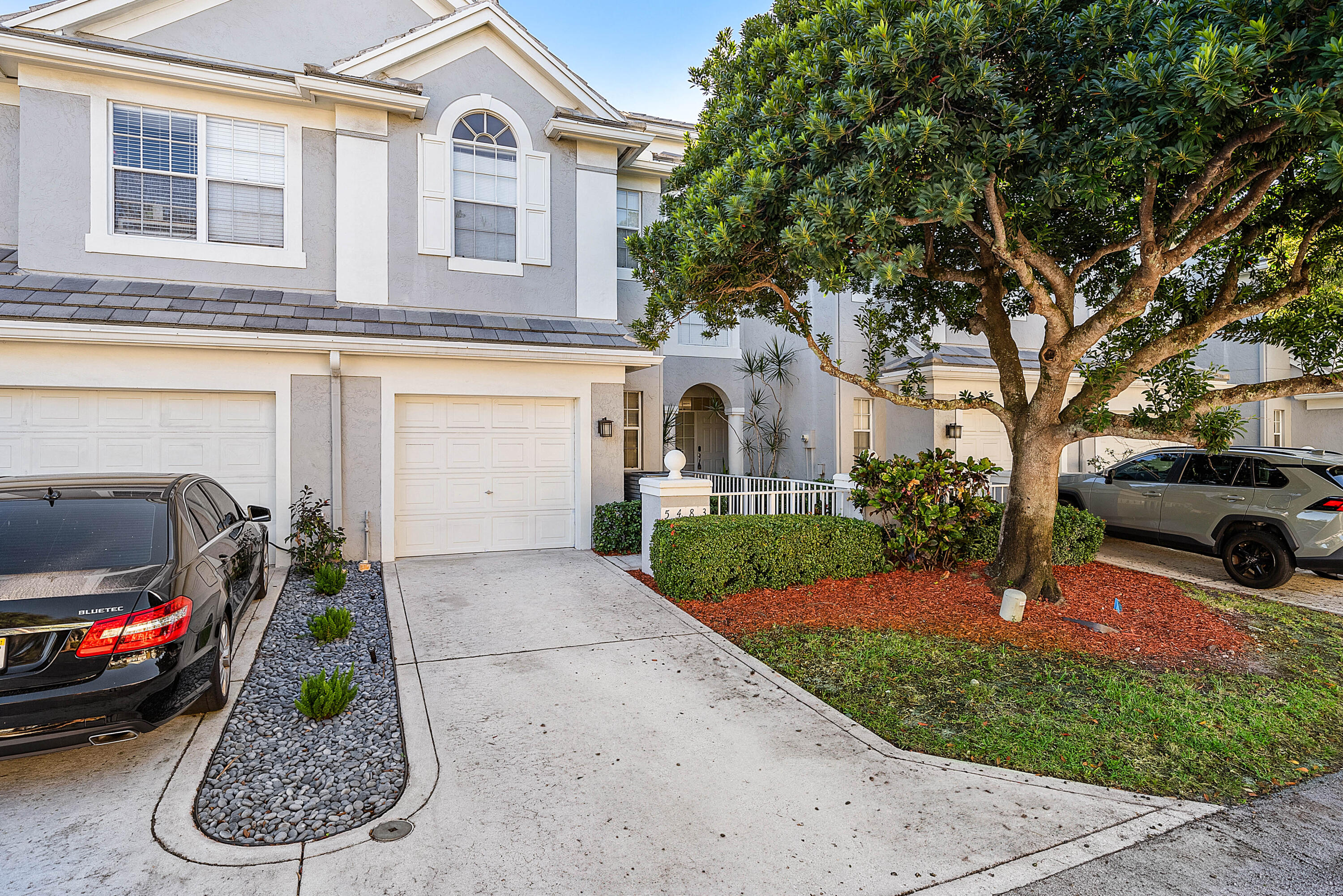 5483 Grand Park Place — Photo 2
