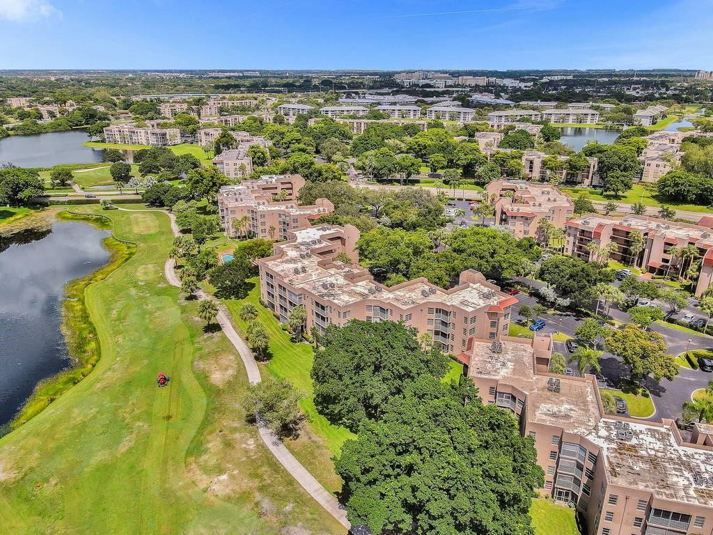 1831 Sabal Palm Drive # 202, Davie FL 33324