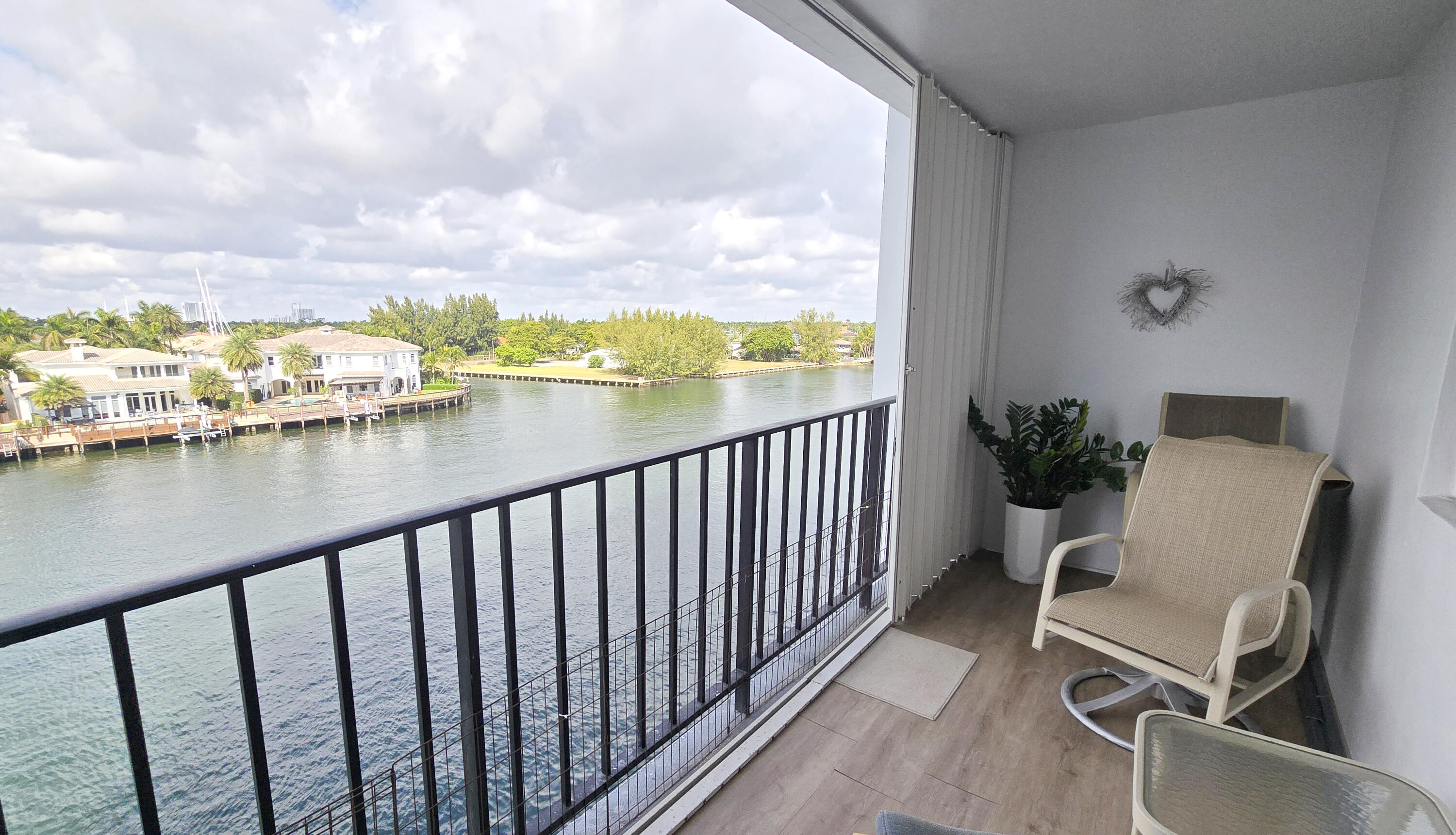 1400 S Ocean Drive # 505, Hollywood FL 33019