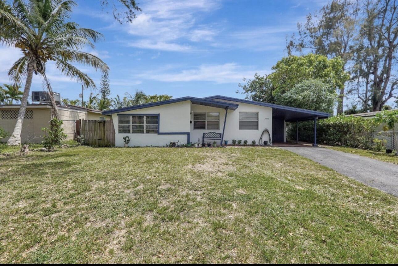 7530 Atlanta Street, Hollywood FL 33024