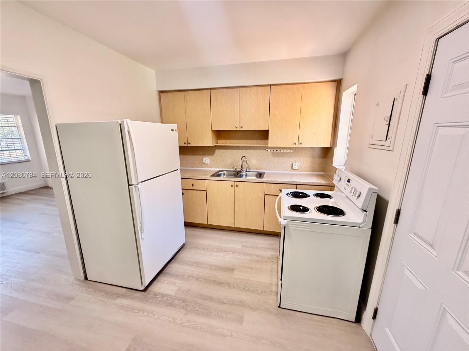 3790 SW 27th St # 3790 — Photo 2