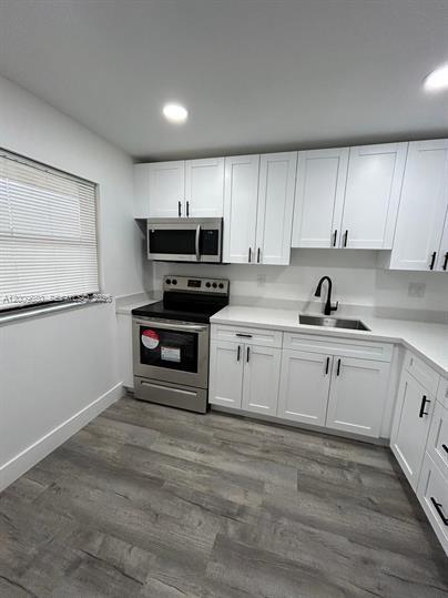 8875 Fontainebleau Blvd # 201, Miami FL 33172