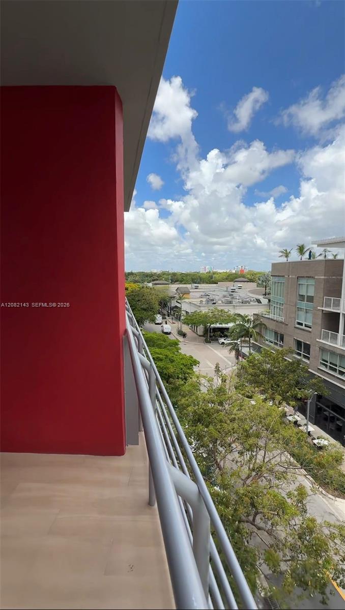 90 NE 32nd street # 513, Miami FL 33137
