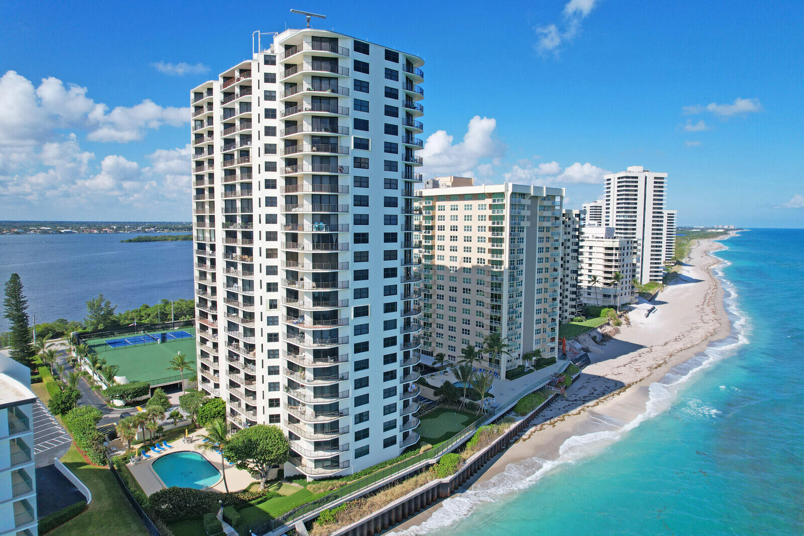 5420 N Ocean Drive # 1803, Singer Island FL 33404