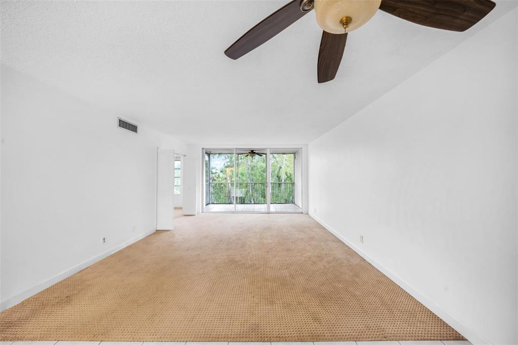 3051 S PALM AIRE Drive # 408 — Photo 5