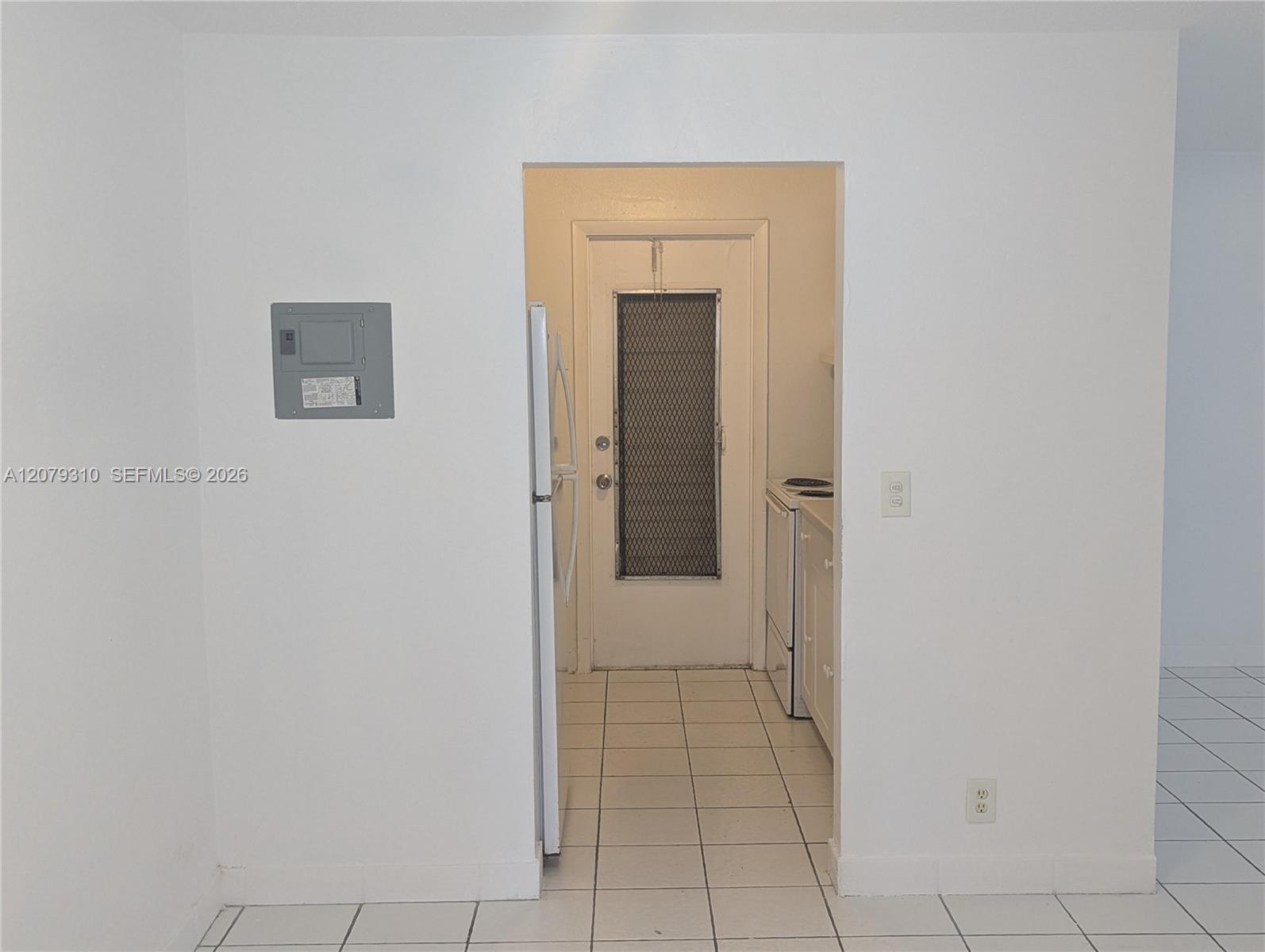 1830 Sheridan St # 101 — Photo 3