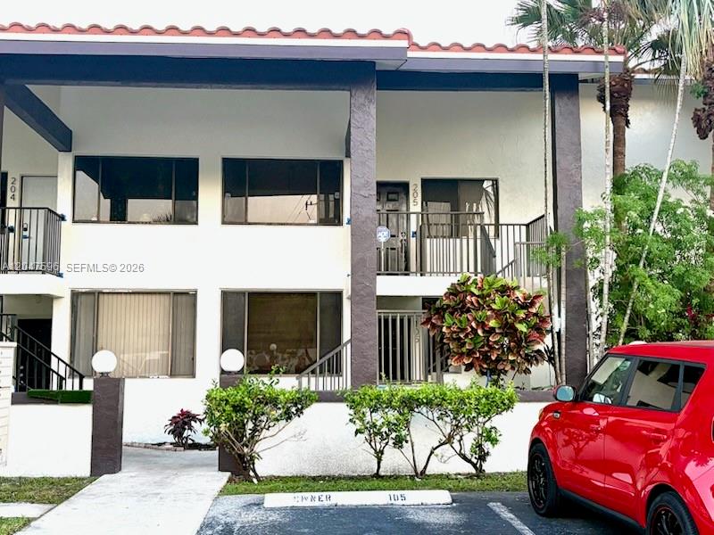 3200 NW 46th St # 205, Oakland Park FL 33309