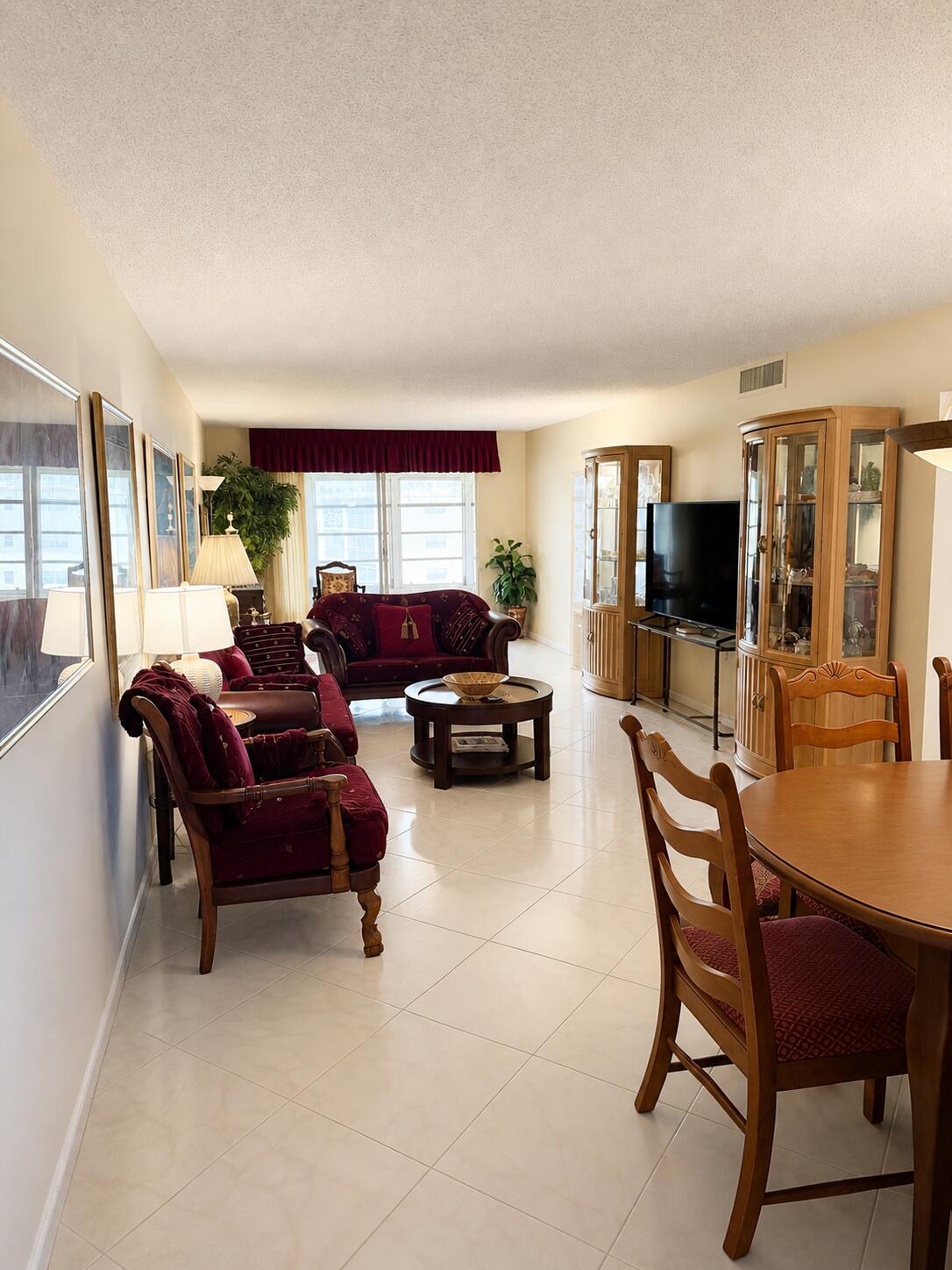 4037 Guildford C — Photo 3