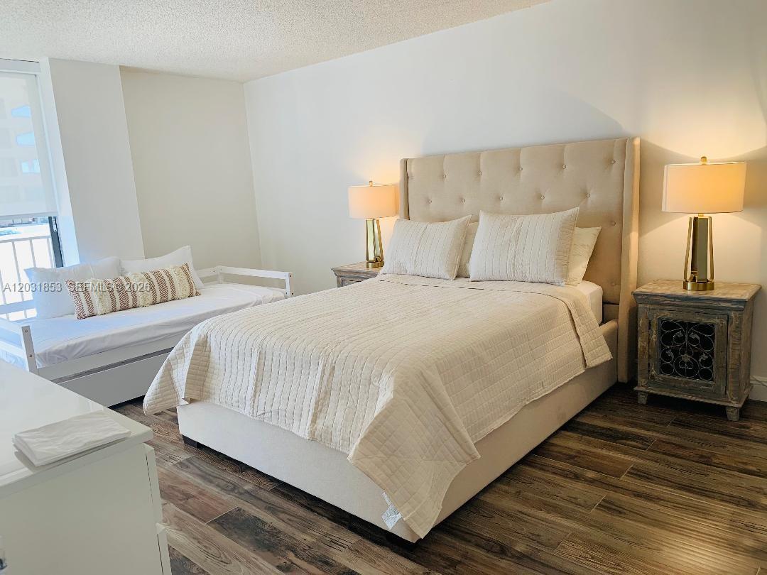 2625 Collins Ave # 502, Miami Beach FL 33140