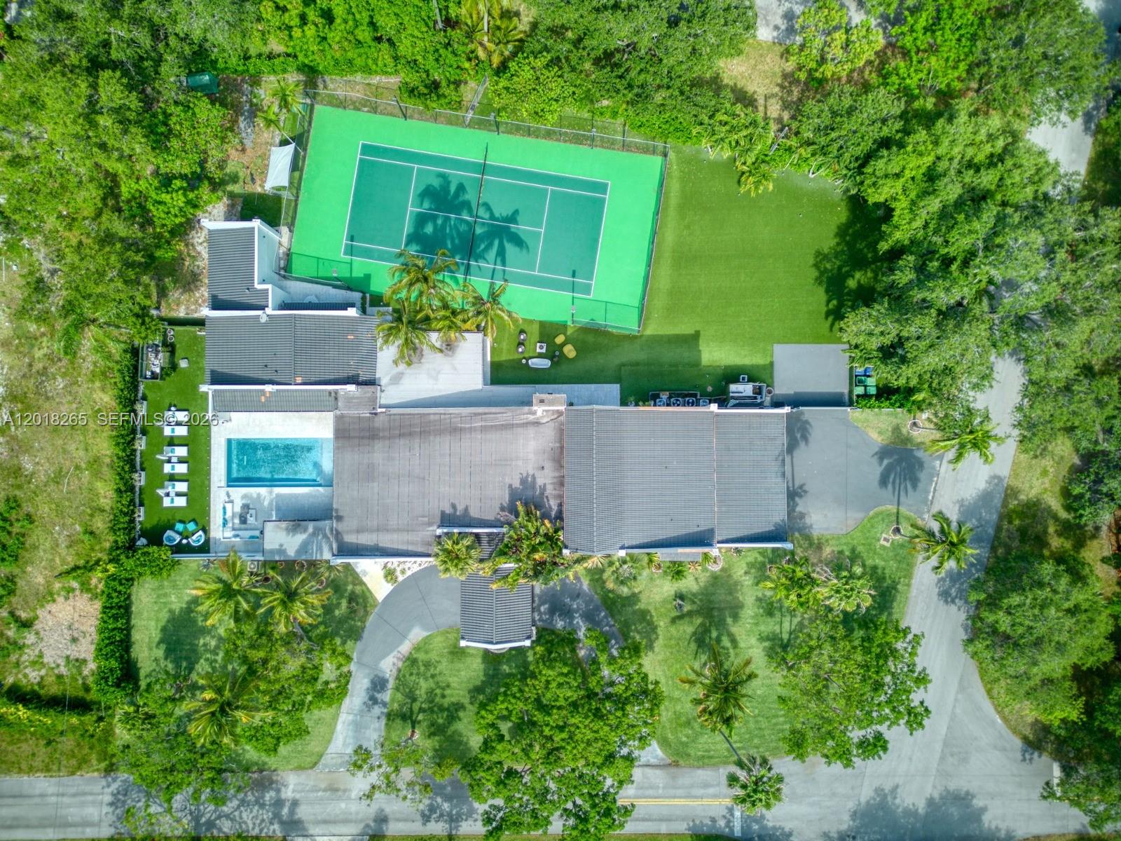 9715 SW 89th Ct, Miami FL 33176