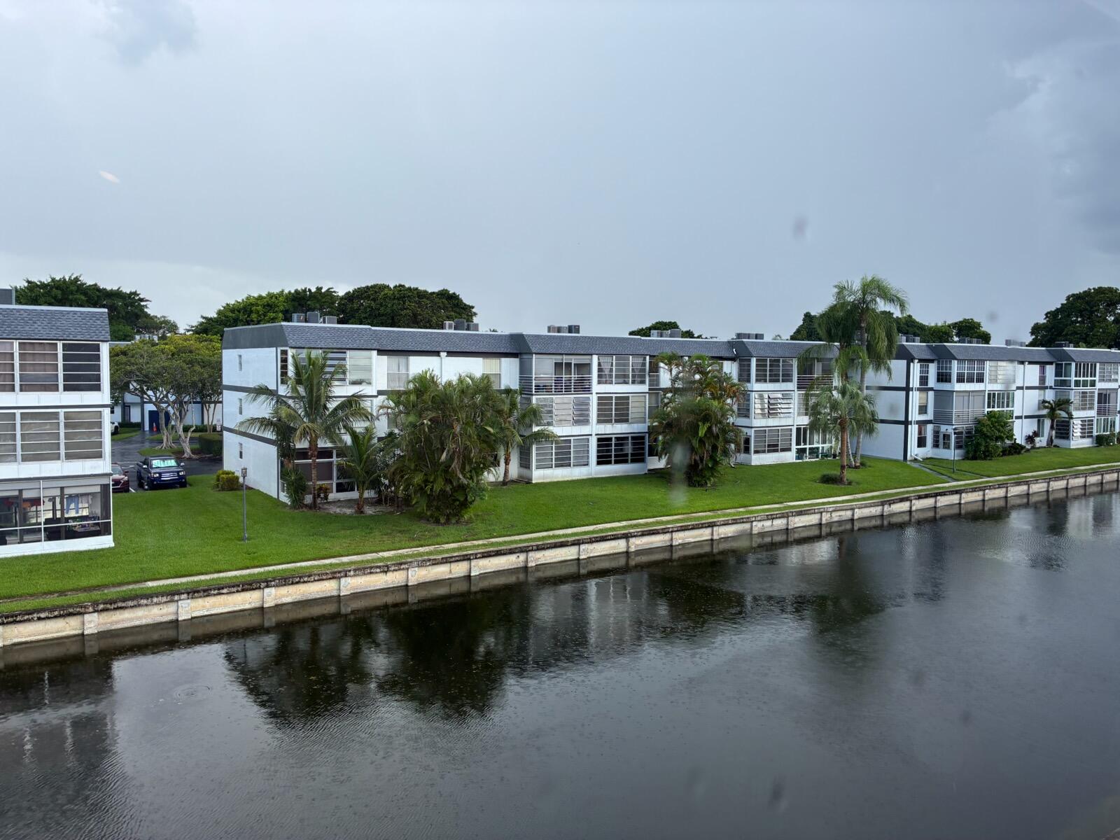 8350 SANDS POINT Boulevard # E310 — Photo 2