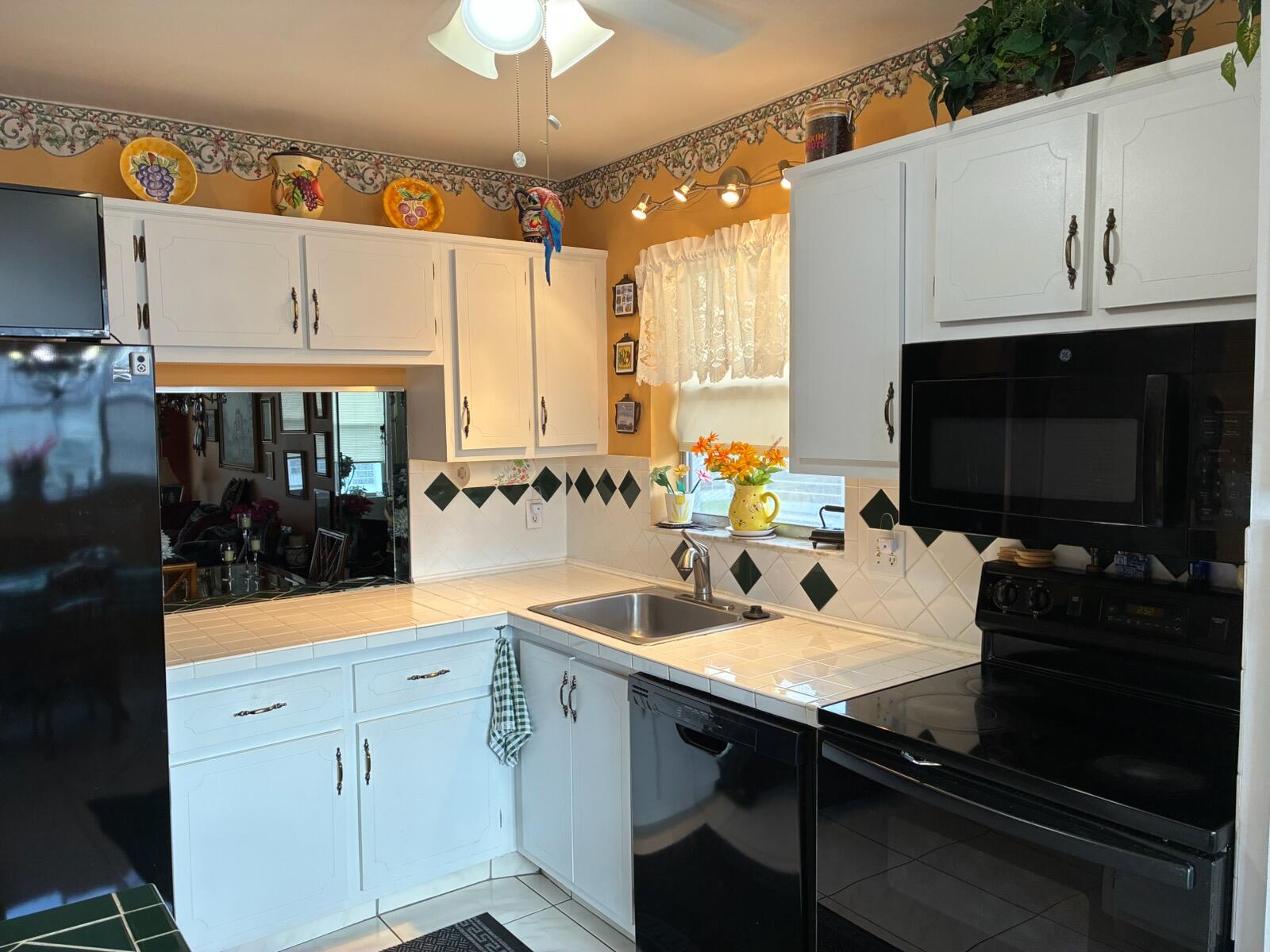 8350 SANDS POINT Boulevard # E310 — Photo 3