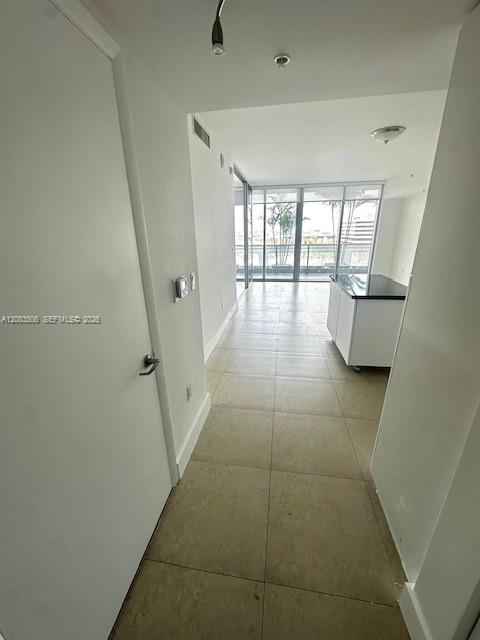 92 SW 3rd St # 1107 — Photo 3