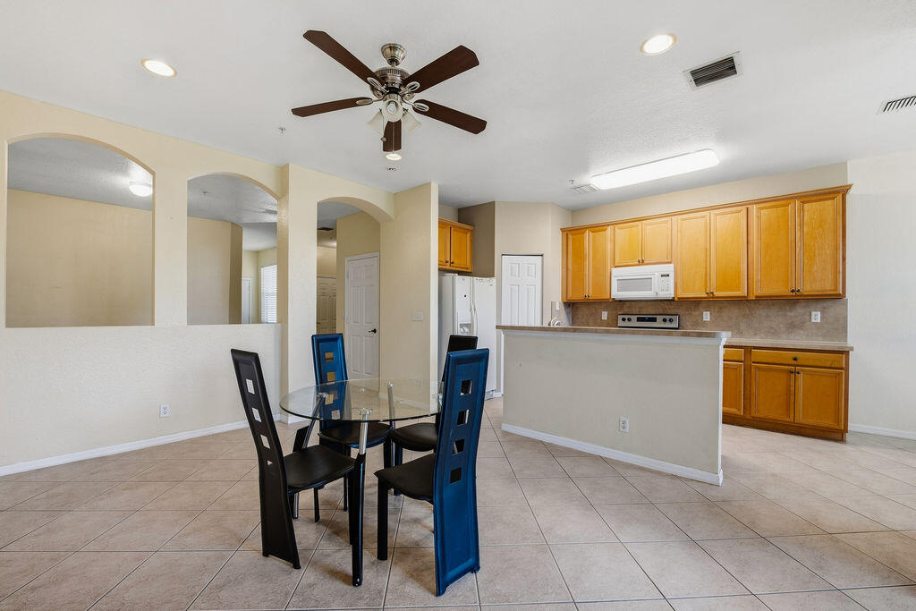 160 Village Boulevard # G — Photo 5