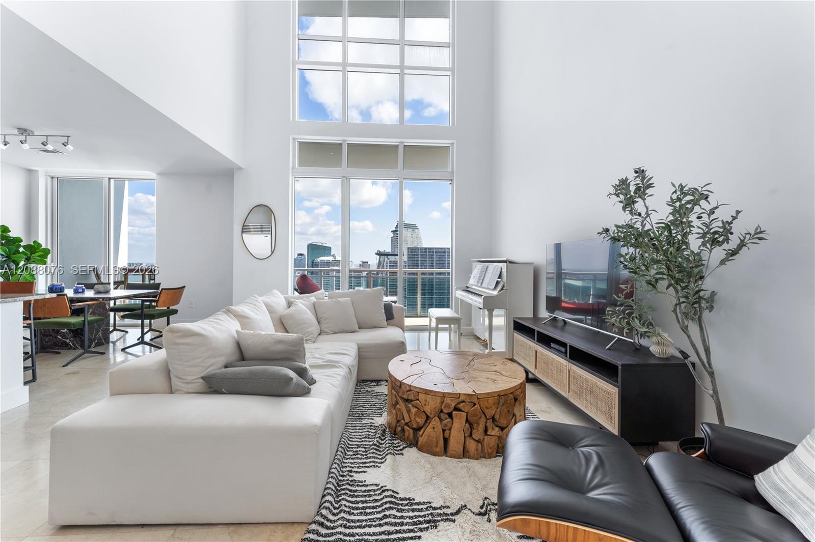 950 Brickell Bay Dr # 5506 — Photo 2
