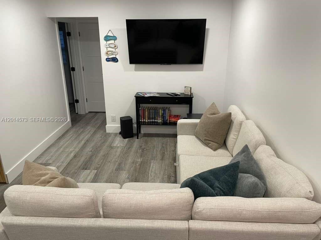 326 Wilson St # 106 — Photo 2