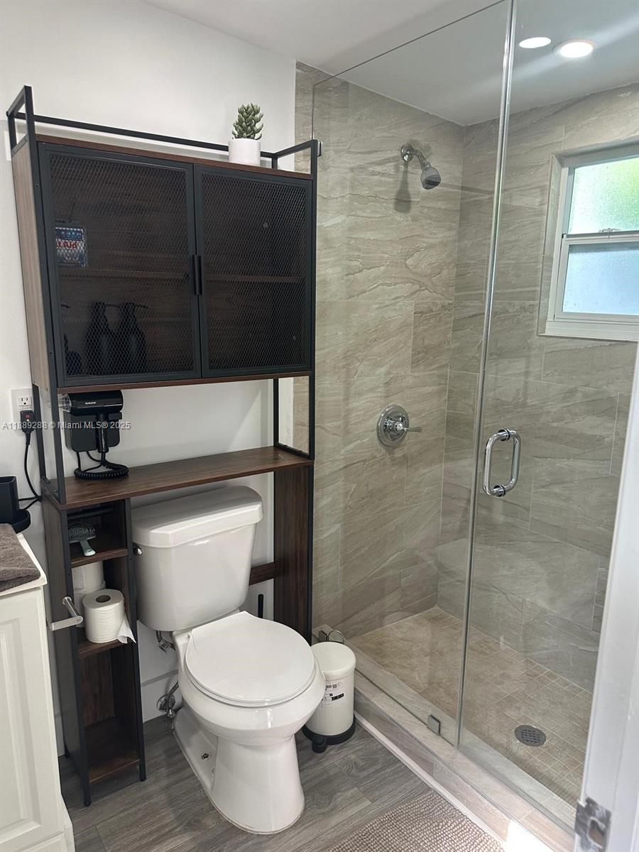 2943 SW 36th Ave # STUDIO — Photo 4