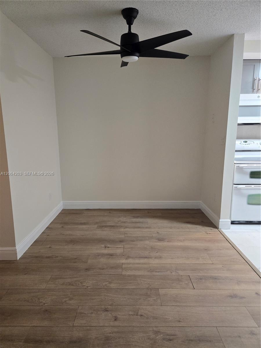 9610 S Belfort Cir # 107 — Photo 3