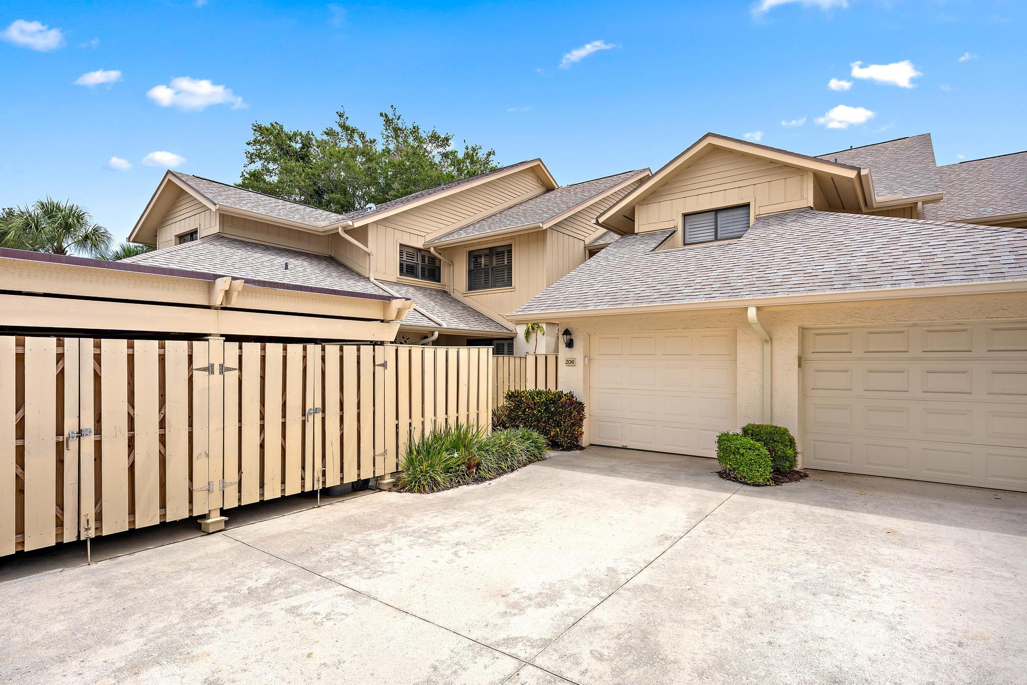 17165 Waterbend Drive # 206, Jupiter FL 33477