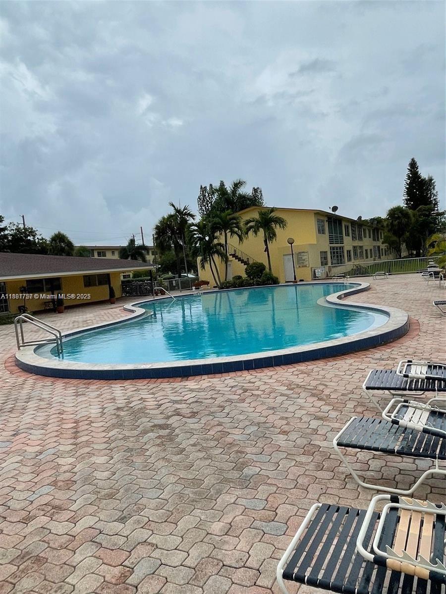 20201 NE 29th Ct # D112, Aventura FL 33180