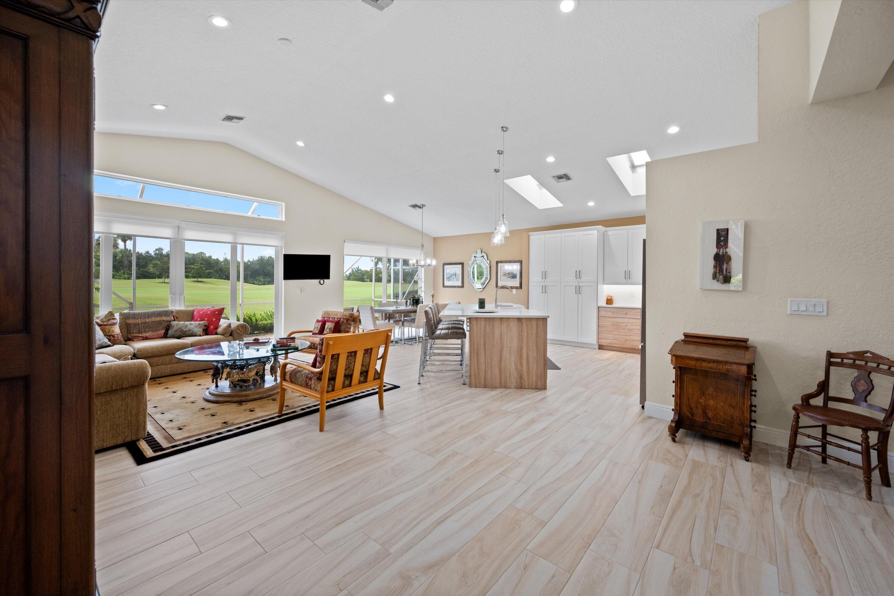 4706 Carlton Golf Drive — Photo 4