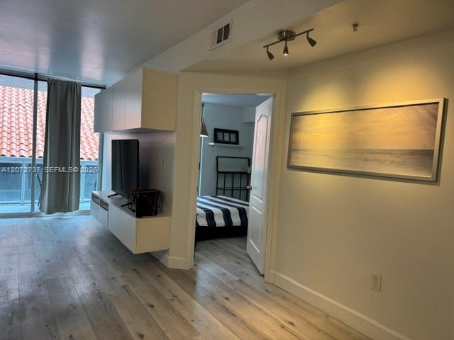 5085 NW 7th St # 512 — Photo 3