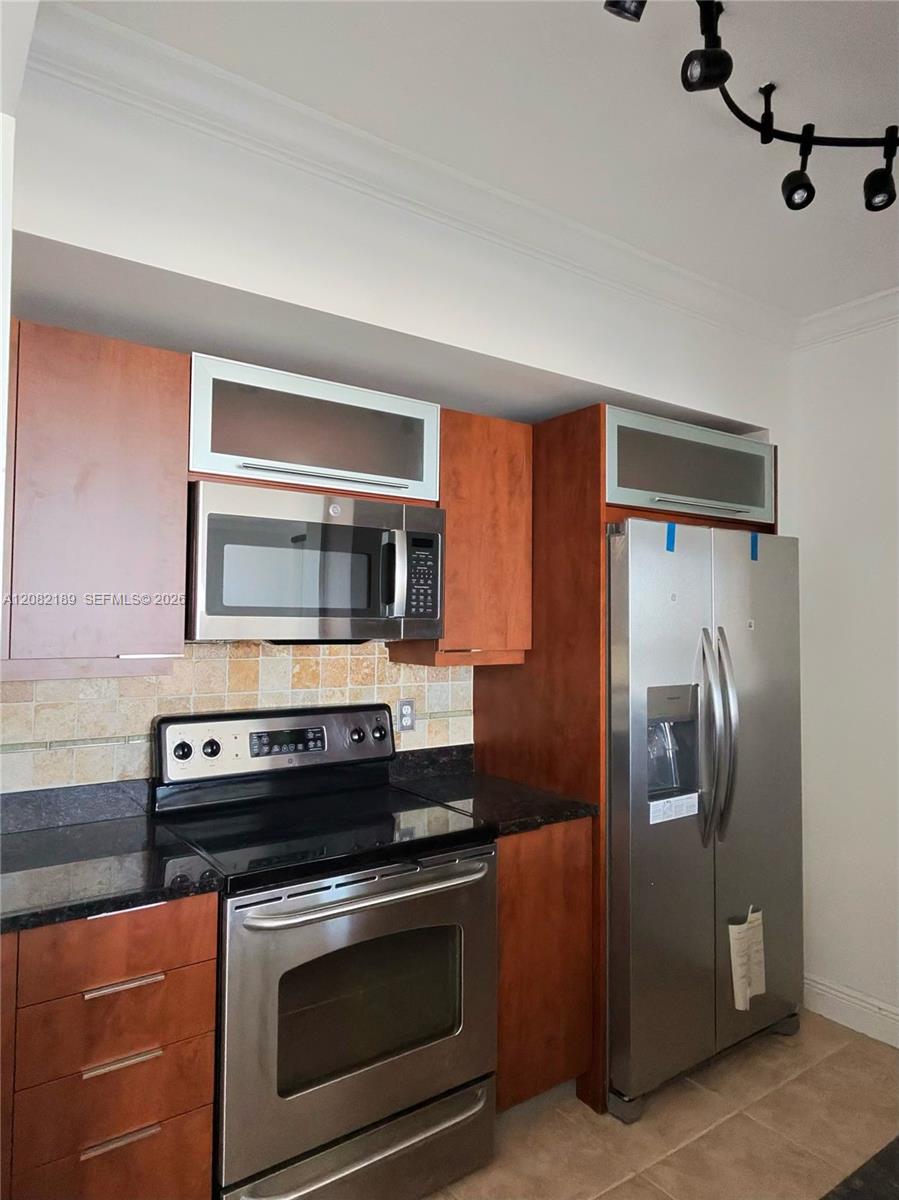7350 SW 89th St # 1102S — Photo 4