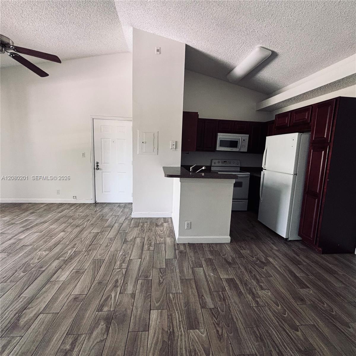 701 Lyons Rd # 13207 — Photo 2